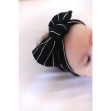 Load image into Gallery viewer, Cameron - Bow/Scrunchie Set
